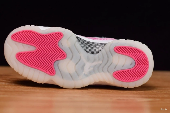 Bmlin Shoes Low Pink AH7860-106 11 Jordan Air Snakeskin WMNS 0824